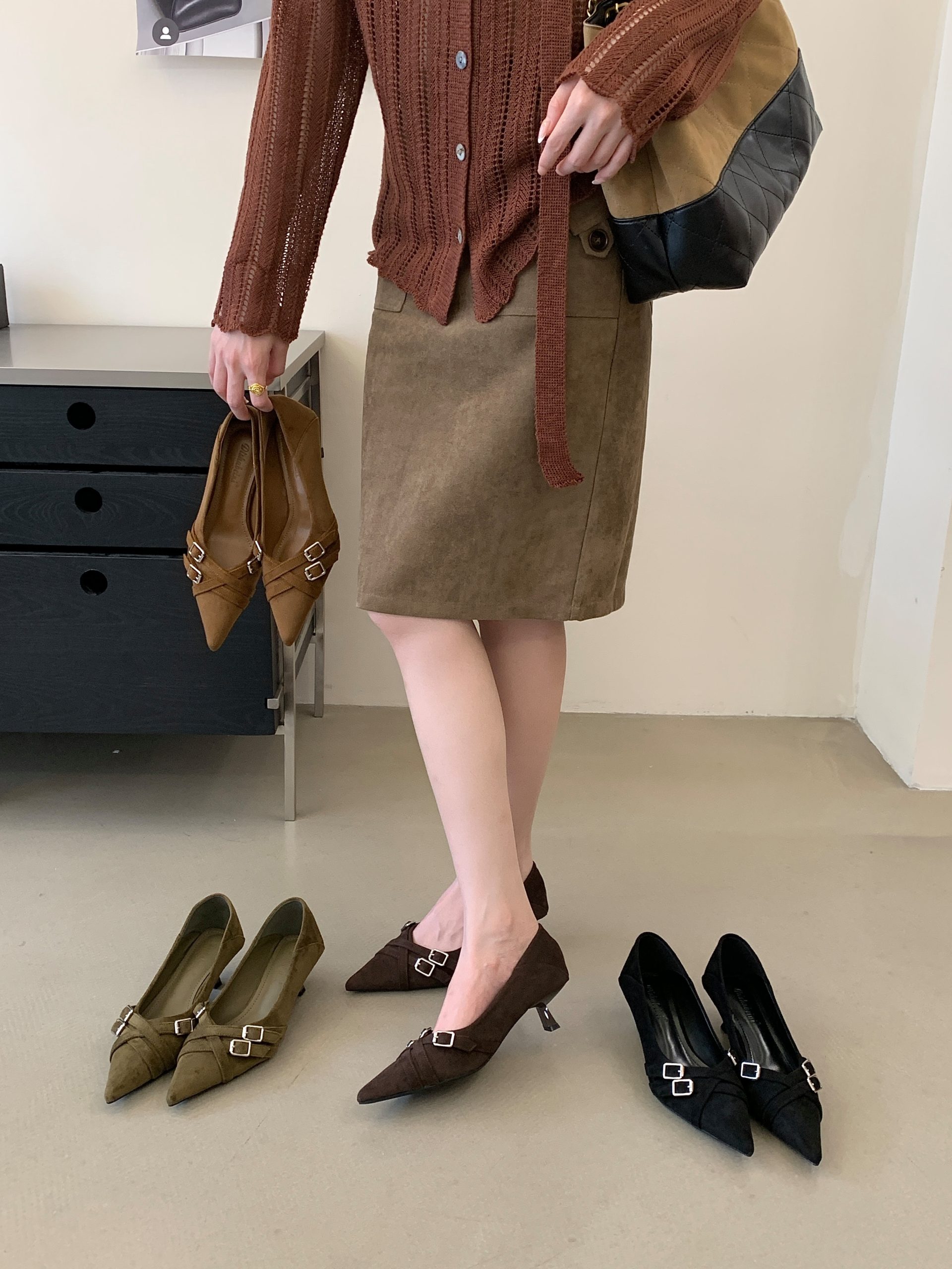 black-suede-french-style-womens-low-heel-pointed-toe-shoes-autumn-3cm-heel Black Suede French Style Women's Low Heel Pointed Toe Shoes Autumn 3cm Heel