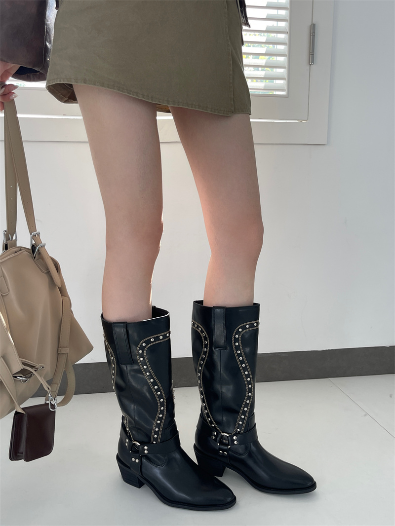 vintage-style-cowhide-belt-buckle-pointed-toe-chunky-heel-riding-boots-for-women-new-wide-calf-slim-fit-over-knee-boots_3 Vintage Style Cowhide Belt Buckle Pointed Toe Chunky Heel Riding Boots for Women New Wide Calf Slim Fit Over Knee Boots