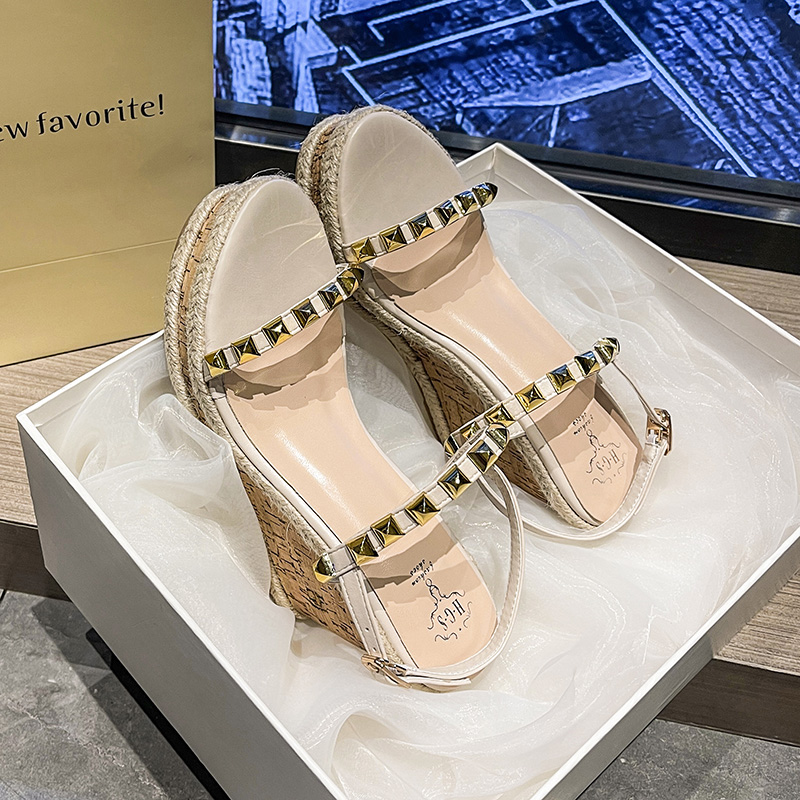 Wedge Sandals for Women Woven Straw High Heel Roman Style Studded Thick Sole Summer Platform Height Increasing