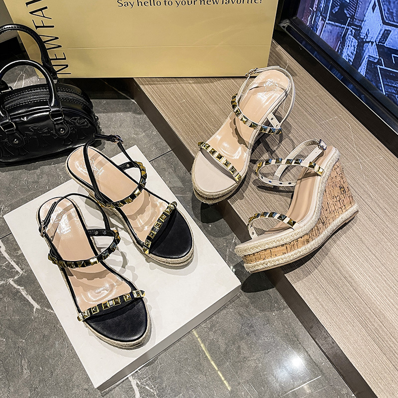 wedge-sandals-for-women-woven-straw-high-heel-roman-style-studded-thick-sole-summer-platform-height-increasing_2 Wedge Sandals for Women Woven Straw High Heel Roman Style Studded Thick Sole Summer Platform Height Increasing