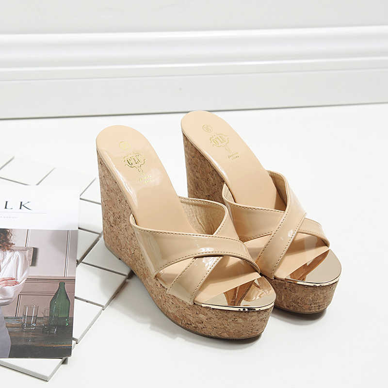 womens-platform-wedge-heel-sandals-2026-summer-new-style-comfortable-roman-slippers_3 Women's Platform Wedge Heel Sandals 2026 Summer New Style Comfortable Roman Slippers